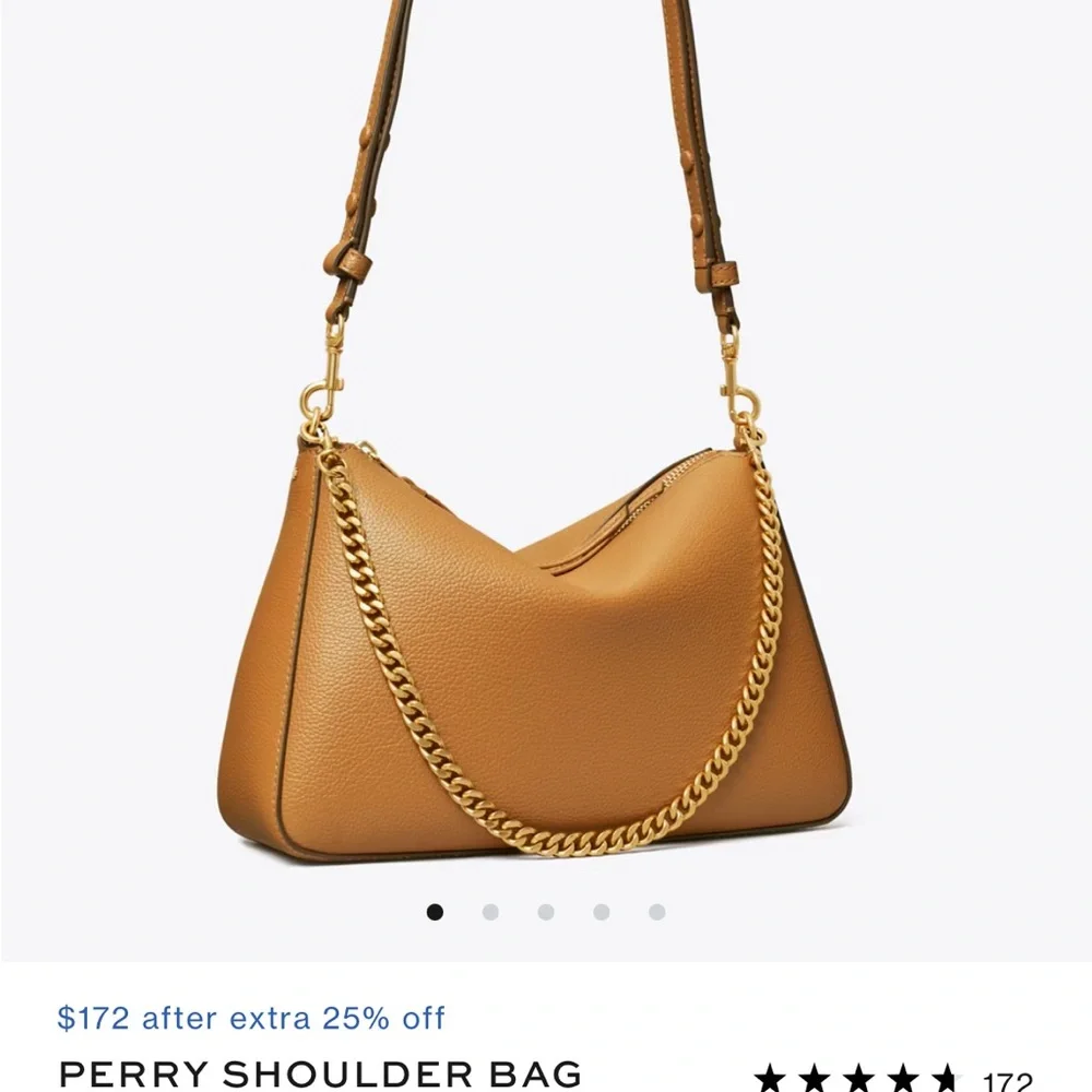 Perry Shoulder Bag in Tan with Gold Chain